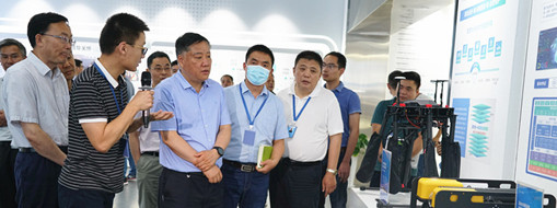 安徽省生態(tài)環(huán)境廳黨組書(shū)記、廳長(zhǎng)賀澤群帶隊(duì)到中水三立調(diào)研指導(dǎo)